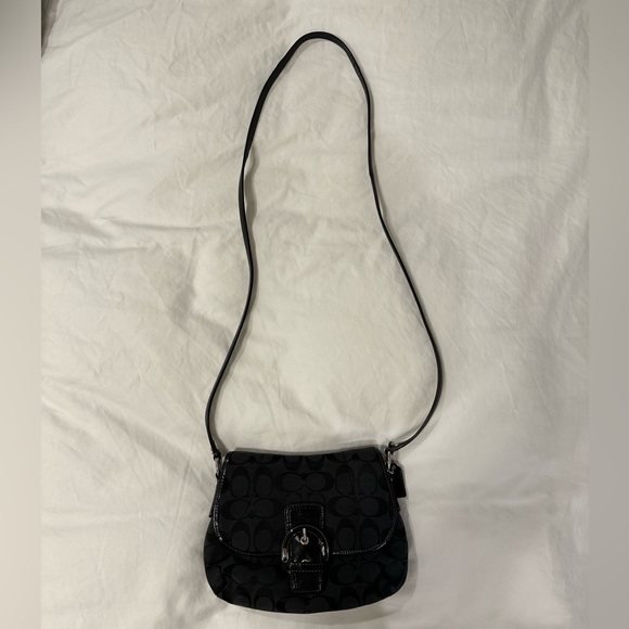 Coach Crossbody - Picture 2 of 4